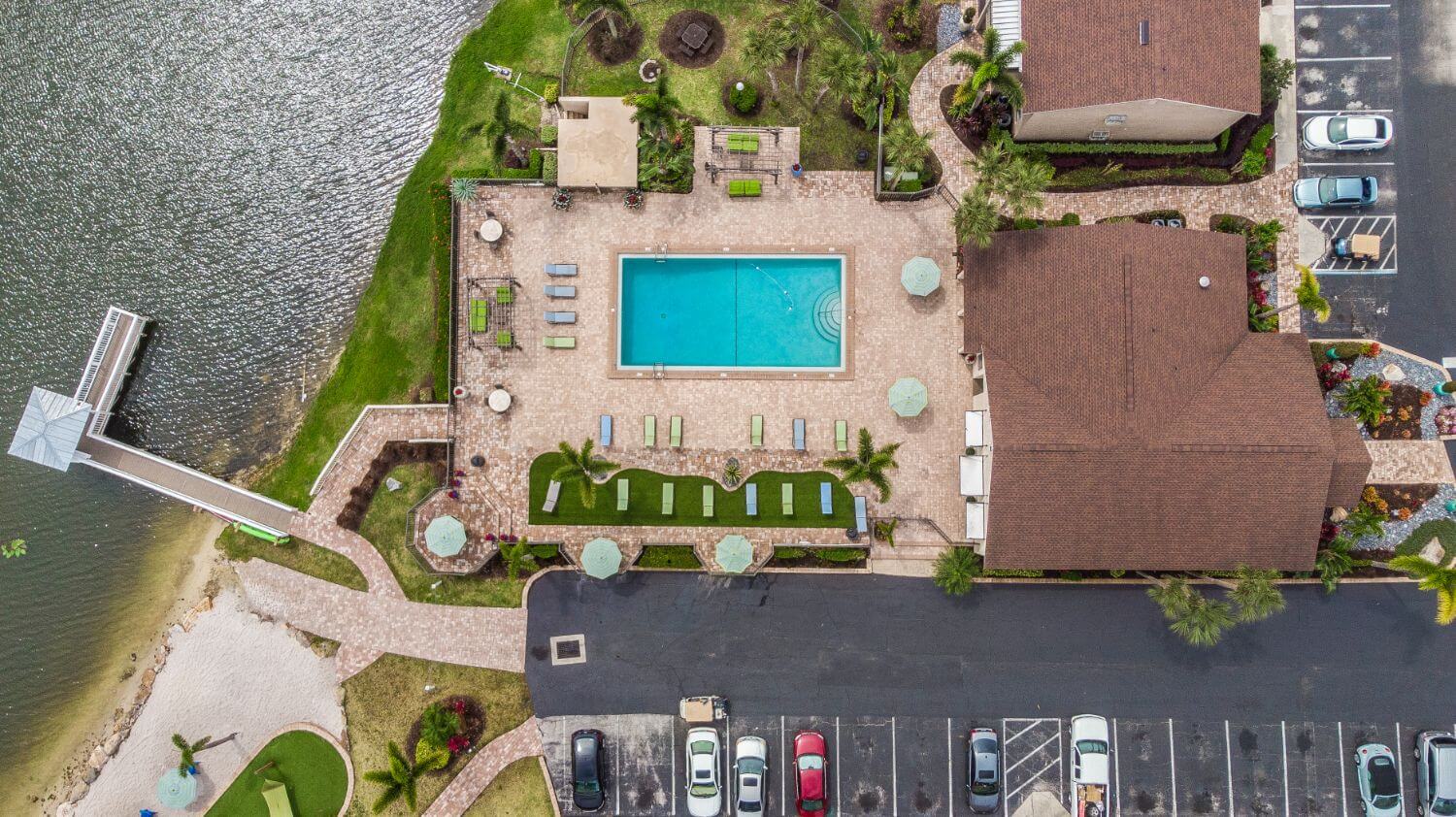 aerial view of Winter Park clubhouse, pool and lake