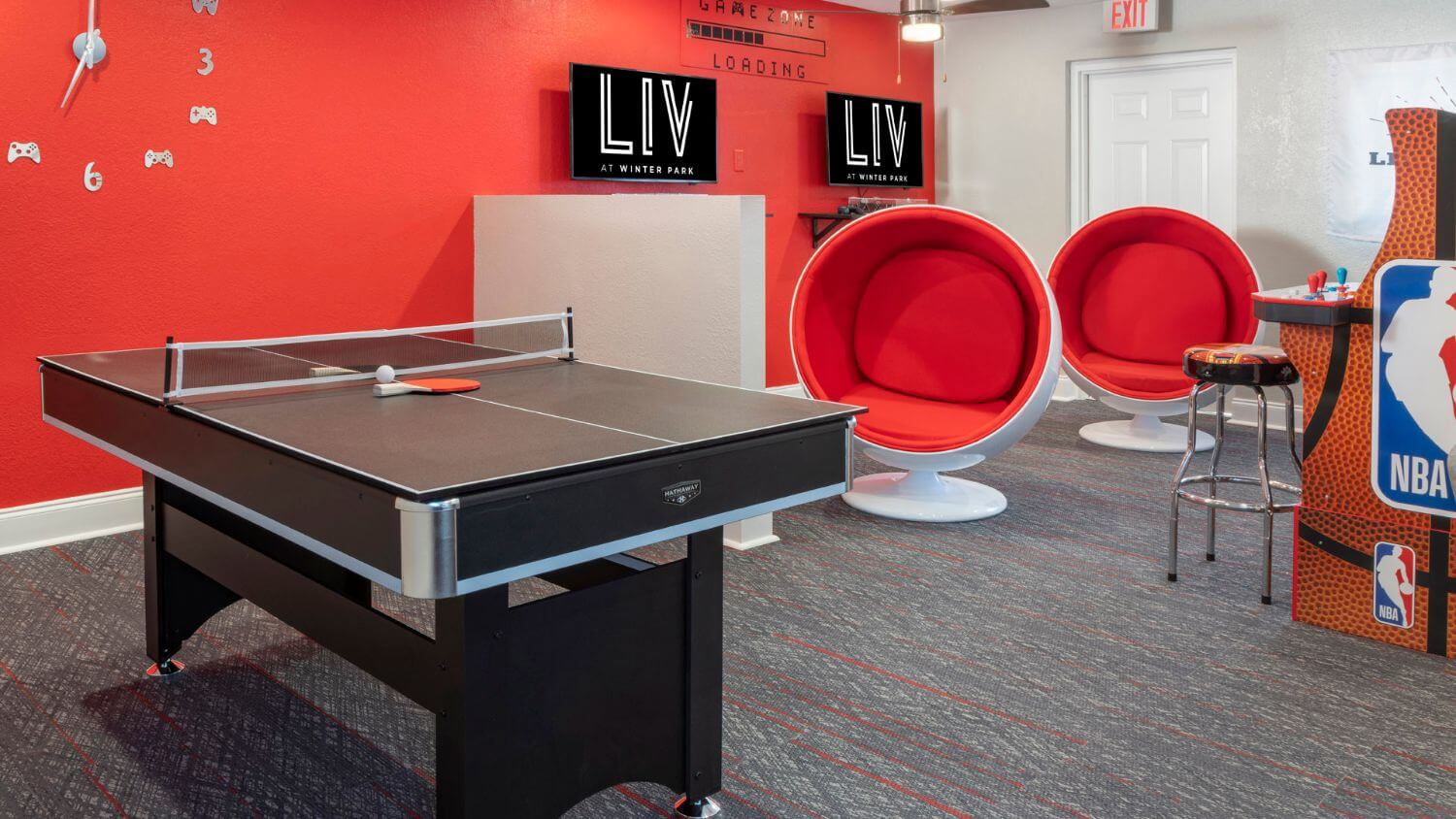Resident Gaming Lounge with ping pong, pool and arcade games