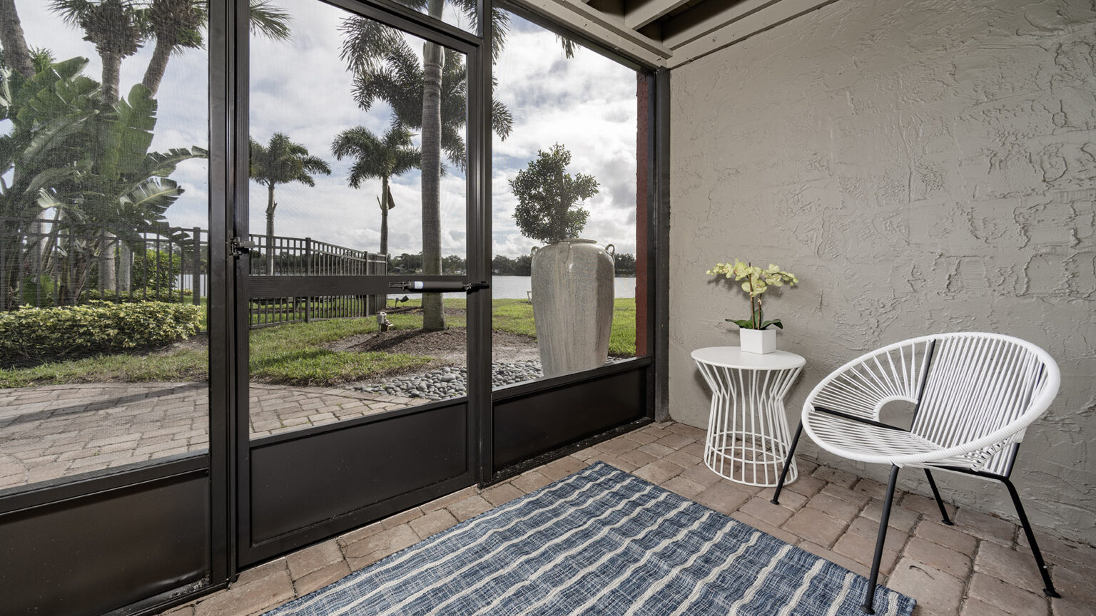 Luxury Apartments Winter Park FL LIV at Winter Park